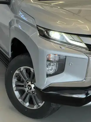 MITSUBISHI-L200 TRITON-2020