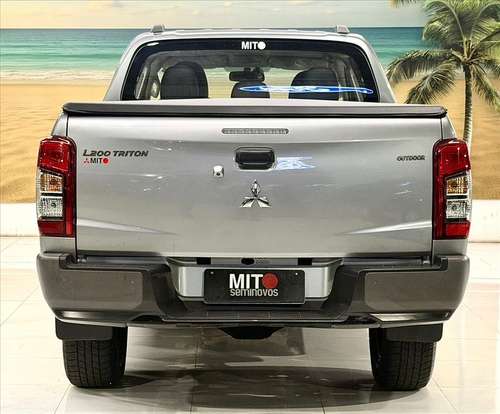 MITSUBISHI-L200 TRITON-2024