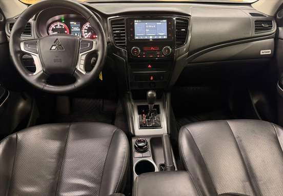 MITSUBISHI-L200 TRITON-2024