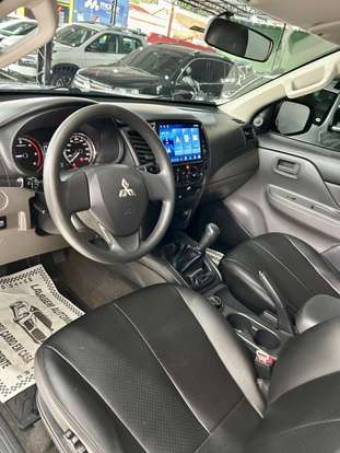 MITSUBISHI-L200 TRITON-2023