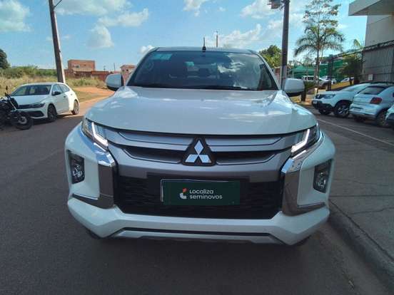 MITSUBISHI-L200 TRITON-2.4 16V TURBO DIESEL SPORT GLS CD 4P 4X4 AUTOMÁTICO MITSUBISHI-L200 TRITON-2024