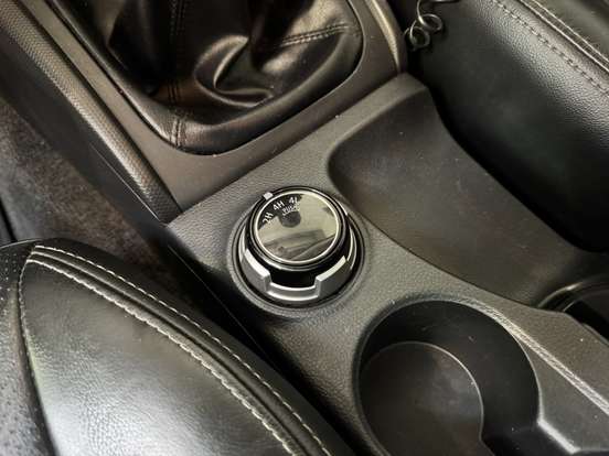 MITSUBISHI-L200 TRITON-2019