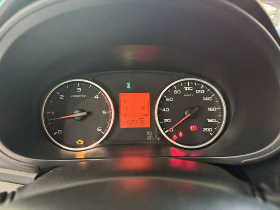 MITSUBISHI-L200 TRITON-2.4 16V TURBO DIESEL SPORT GLX CD 4P 4X4 MANUAL MITSUBISHI-L200 TRITON-2019