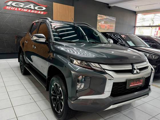 MITSUBISHI L200 TRITON 2.4 16V TURBO DIESEL SPORT HPE CD 4P 4X4 AUTOMÁTICO