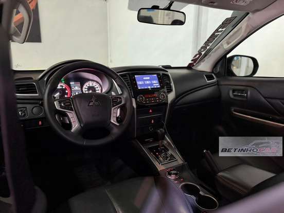 MITSUBISHI-L200 TRITON-2.4 16V TURBO DIESEL SPORT HPE CD 4P 4X4 AUTOMÁTICO MITSUBISHI-L200 TRITON-2022