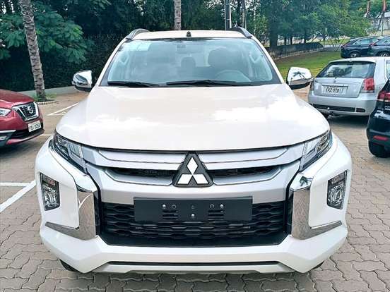 MITSUBISHI-L200 TRITON-2024