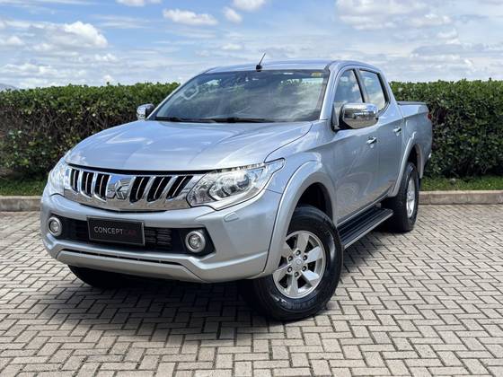 MITSUBISHI L200 TRITON 2.4 16V TURBO DIESEL SPORT HPE TOP CD 4P 4X4 AUTOMÁTICO