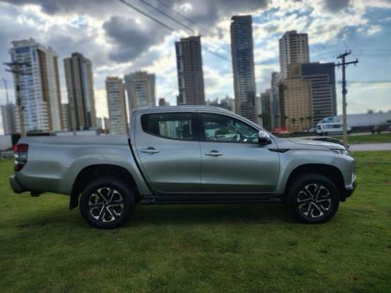 MITSUBISHI-L200 TRITON-2.4 16V TURBO DIESEL SPORT HPE-S CD 4P 4X4 AUTOMÁTICO MITSUBISHI-L200 TRITON-2023