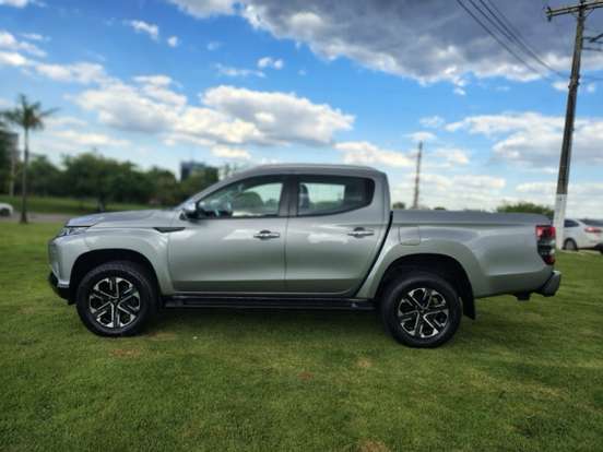 MITSUBISHI-L200 TRITON-2.4 16V TURBO DIESEL SPORT HPE-S CD 4P 4X4 AUTOMÁTICO MITSUBISHI-L200 TRITON-2023