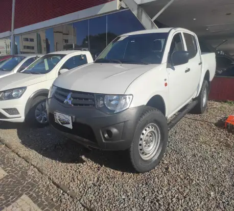 MITSUBISHI-L200 TRITON-2016