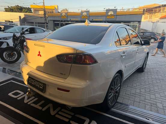 MITSUBISHI-LANCER-2.0 HL 16V GASOLINA 4P AUTOMÁTICO MITSUBISHI-LANCER-2018