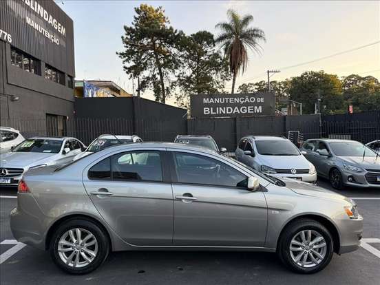 MITSUBISHI-LANCER-2019