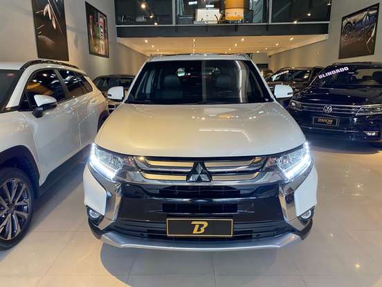 MITSUBISHI-OUTLANDER-2.0 16V GASOLINA 4P AUTOMÁTICO MITSUBISHI-OUTLANDER-2016