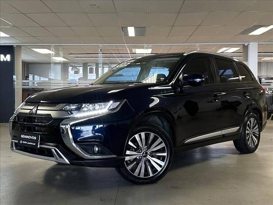MITSUBISHI OUTLANDER 2.0 MIVEC GASOLINA HPE AUTOMÁTICO