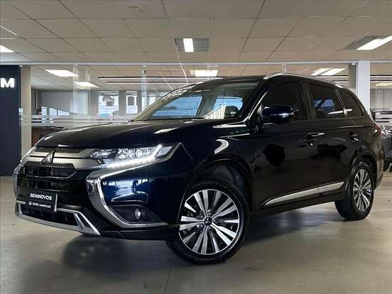 MITSUBISHI-OUTLANDER-2.0 MIVEC GASOLINA HPE AUTOMÁTICO MITSUBISHI-OUTLANDER-2021
