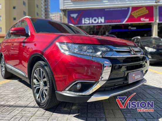 MITSUBISHI-OUTLANDER-2.2 4X4 16V DIESEL 4P AUTOMÁTICO MITSUBISHI-OUTLANDER-2017