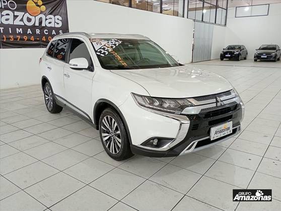 MITSUBISHI OUTLANDER 2.2 MIVEC DI-D DIESEL HPE-S AWD AUTOMÁTICO
