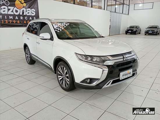 MITSUBISHI-OUTLANDER-2018
