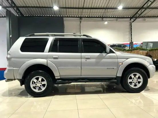 MITSUBISHI-PAJERO-2.5 HD 4X4 8V TURBO INTERCOOLER DIESEL 4P MANUAL MITSUBISHI-PAJERO-2008