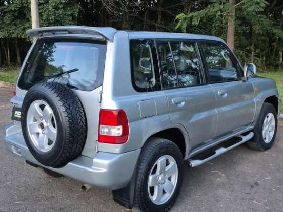 MITSUBISHI-PAJERO-3.0 GLS-B 4X4 V6 181CV GASOLINA 4P AUTOMÁTICO MITSUBISHI-PAJERO-2005