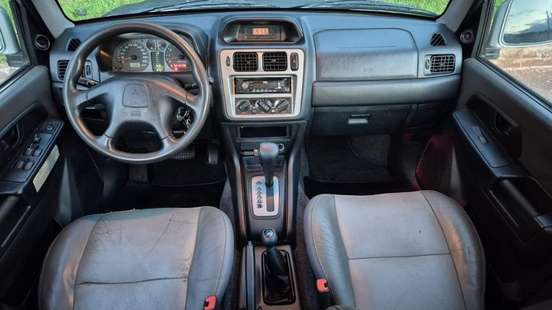 MITSUBISHI-PAJERO-2005