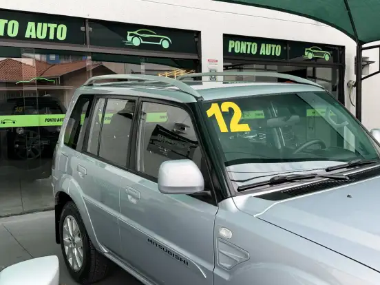 MITSUBISHI-PAJERO TR4-2.0 4X2 16V 140CV FLEX 4P MANUAL MITSUBISHI-PAJERO TR4-2012