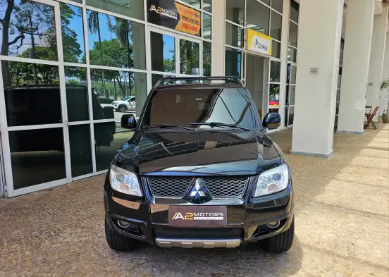 MITSUBISHI-PAJERO TR4-2.0 4X2 16V 140CV FLEX 4P MANUAL MITSUBISHI-PAJERO TR4-2012