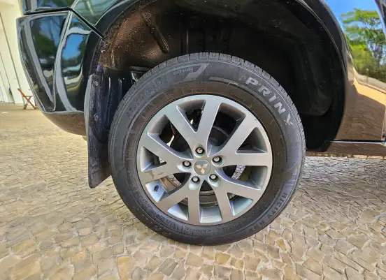 MITSUBISHI-PAJERO TR4-2012