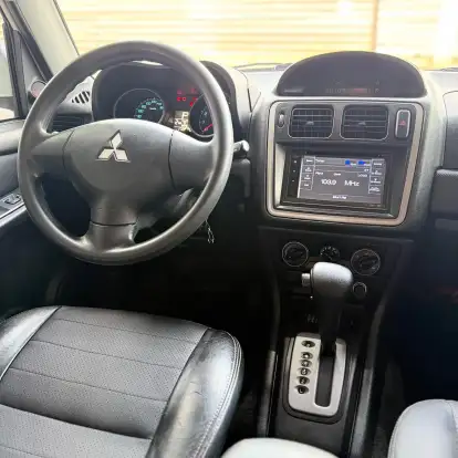 MITSUBISHI-PAJERO TR4-2.0 4X4 16V 140CV FLEX 4P AUTOMÁTICO MITSUBISHI-PAJERO TR4-2014