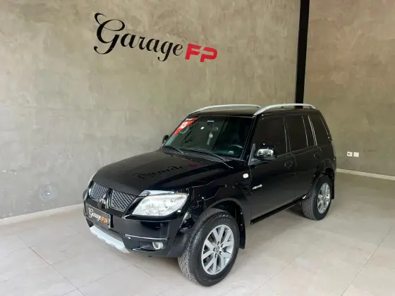 MITSUBISHI PAJERO TR4 2.0 4X4 16V 140CV FLEX 4P AUTOMÁTICO