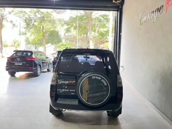 MITSUBISHI-PAJERO TR4-2012