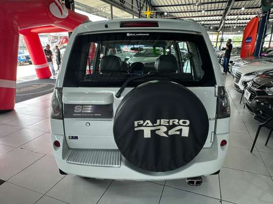 MITSUBISHI-PAJERO TR4-2012