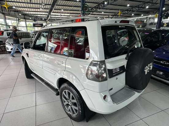 MITSUBISHI-PAJERO TR4-2012