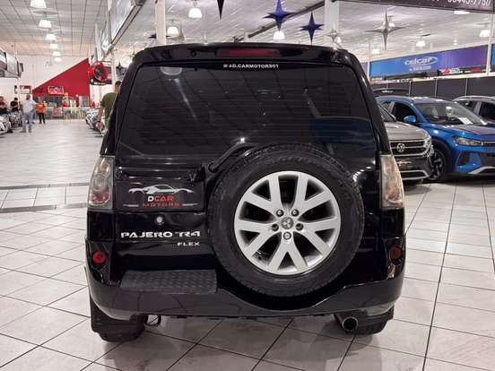 MITSUBISHI-PAJERO TR4-2012