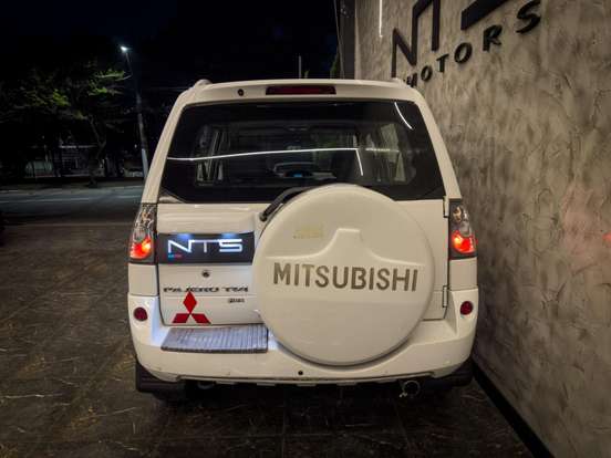 MITSUBISHI-PAJERO TR4-2014