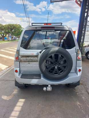 MITSUBISHI-PAJERO TR4-2010