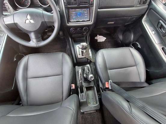 MITSUBISHI-PAJERO TR4-2.0 4X4 16V FLEX 4P MANUAL MITSUBISHI-PAJERO TR4-2010