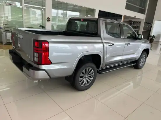 MITSUBISHI-TRITON-2.4 BITURBO DIESEL CD HPE 4X4 AUTOMÁTICO MITSUBISHI-TRITON-2026
