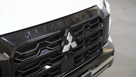 MITSUBISHI-TRITON-2.4 BITURBO DIESEL CD KATANA 4X4 AUTOMÁTICO MITSUBISHI-TRITON-2025
