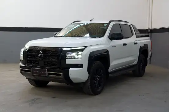 MITSUBISHI-TRITON-2.4 BITURBO DIESEL CD KATANA 4X4 AUTOMÁTICO MITSUBISHI-TRITON-2025