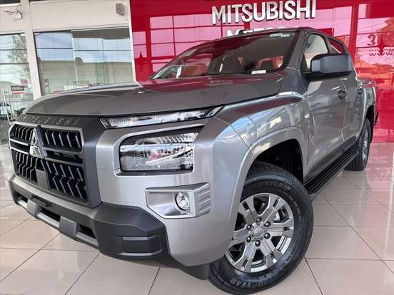 MITSUBISHI-TRITON-2026
