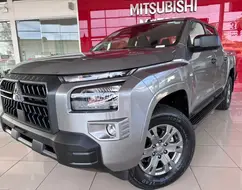 MITSUBISHI TRITON 2.4 BITURBO DIESEL CD GLS AUTOMÁTICO MITSUBISHI TRITON 2.4 BITURBO DIESEL CD GLS AUTOMÁTICO