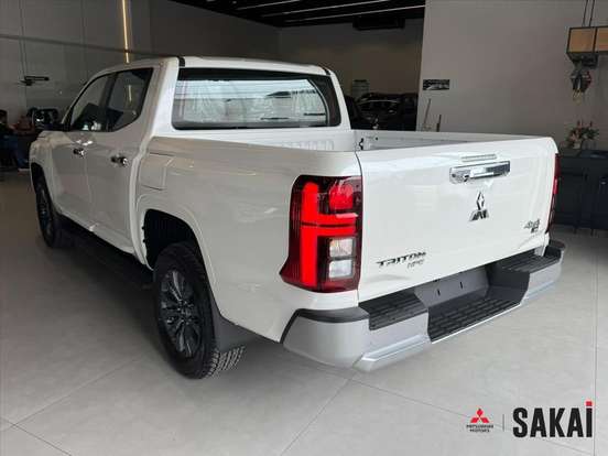 MITSUBISHI-TRITON-2.4 BITURBO DIESEL CD HPE 4X4 AUTOMÁTICO MITSUBISHI-TRITON-2026