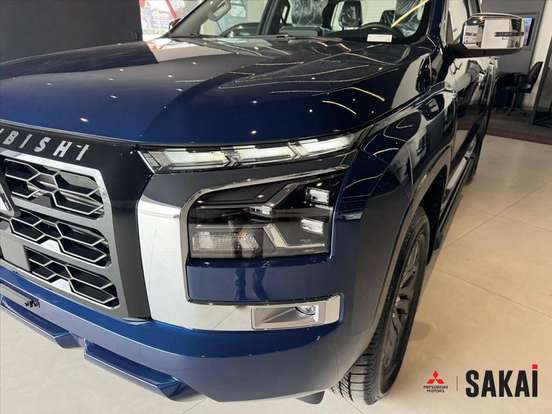 MITSUBISHI-TRITON-2026