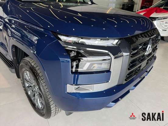 MITSUBISHI-TRITON-2.4 BITURBO DIESEL CD HPE 4X4 AUTOMÁTICO MITSUBISHI-TRITON-2026