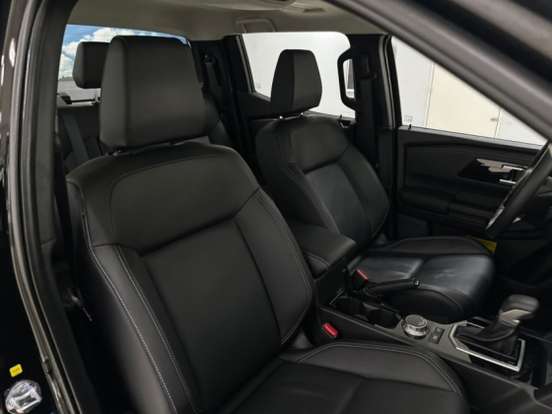 MITSUBISHI-TRITON-2025