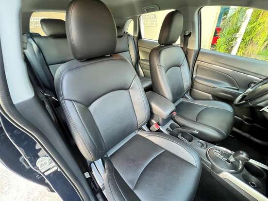 MITSUBISHI-ASX-2017