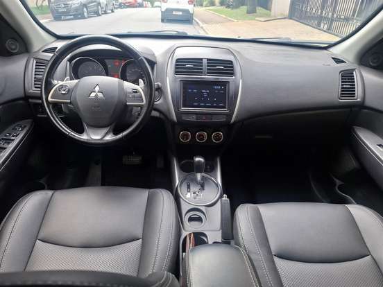 MITSUBISHI-ASX-2014
