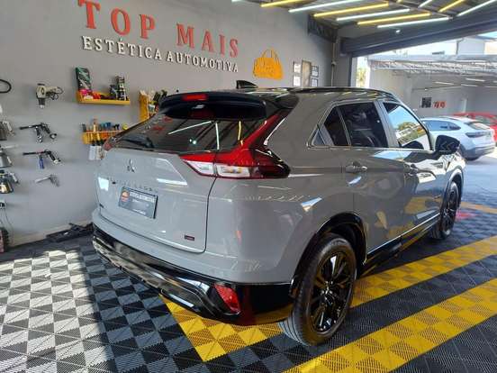 MITSUBISHI-ECLIPSE CROSS-1.5 MIVEC TURBO GASOLINA HPE BLACK CVT MITSUBISHI-ECLIPSE CROSS-2025