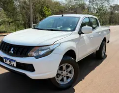 MITSUBISHI L200 TRITON 2.4 16V TURBO DIESEL SPORT GL CD 4P 4X4 MANUAL MITSUBISHI L200 TRITON 2.4 16V TURBO DIESEL SPORT GL CD 4P 4X4 MANUAL